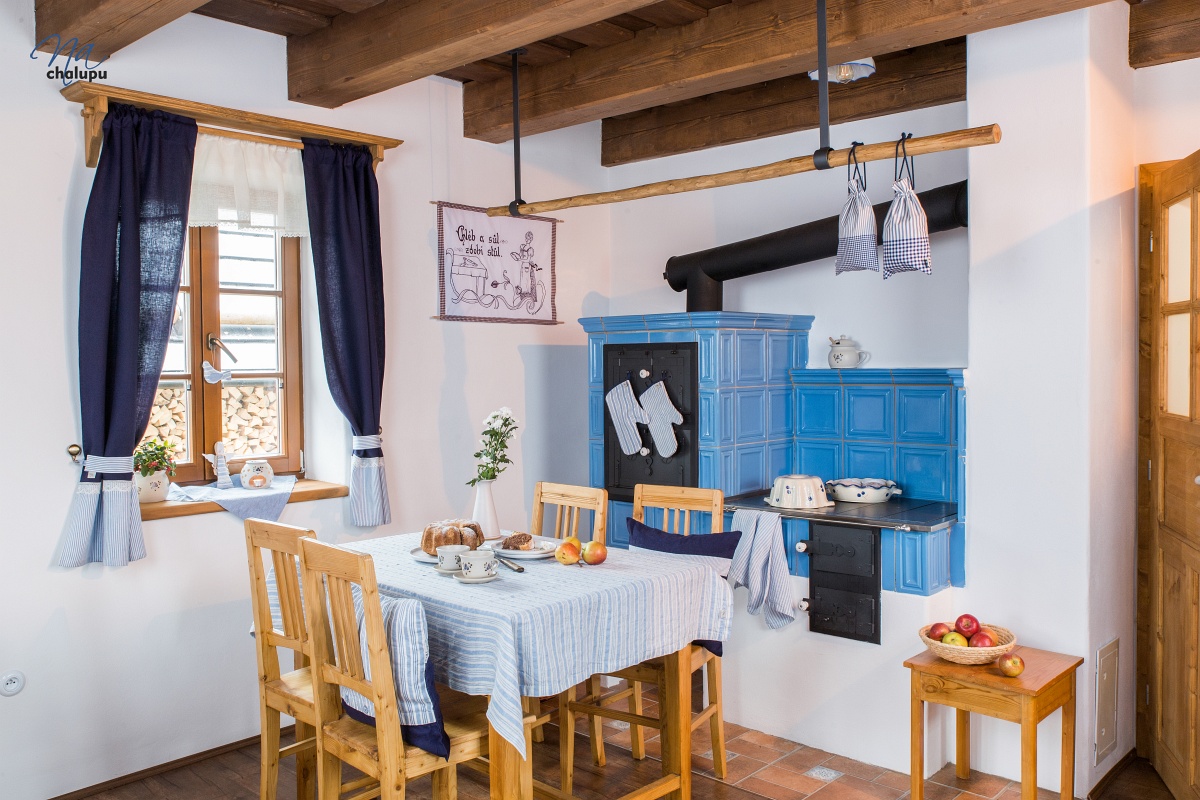 kolekce_len_modra_svetla-tmava_0018